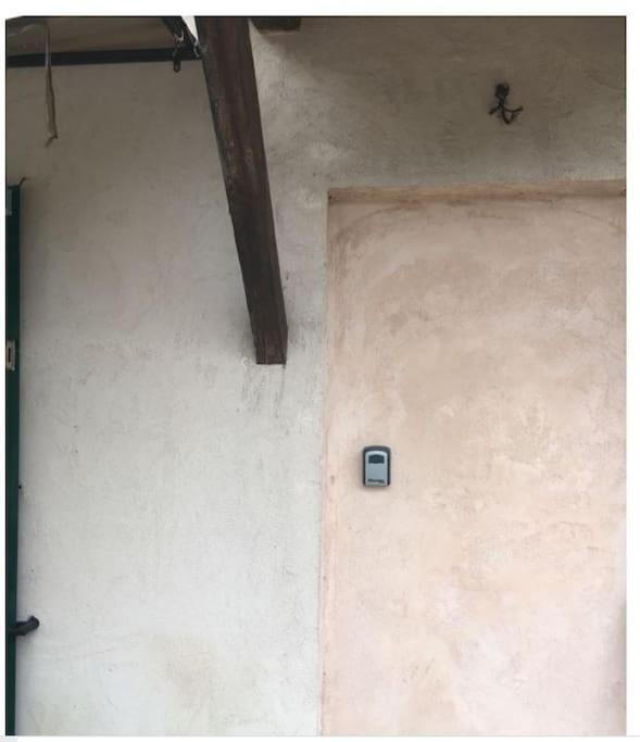 Appart Dans Maison 2 Km De La Plage Villeneuve-Loubet Exterior foto